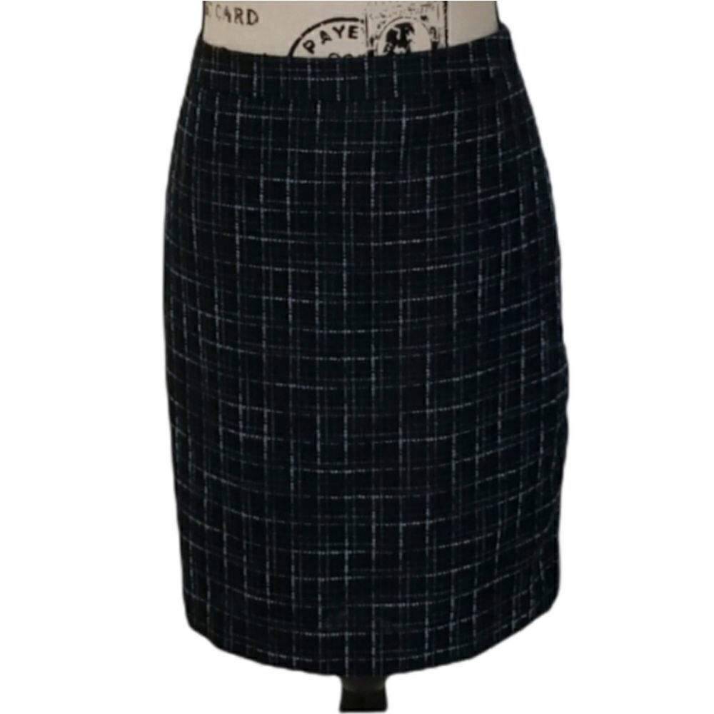 Loft Plaid pencil skirt